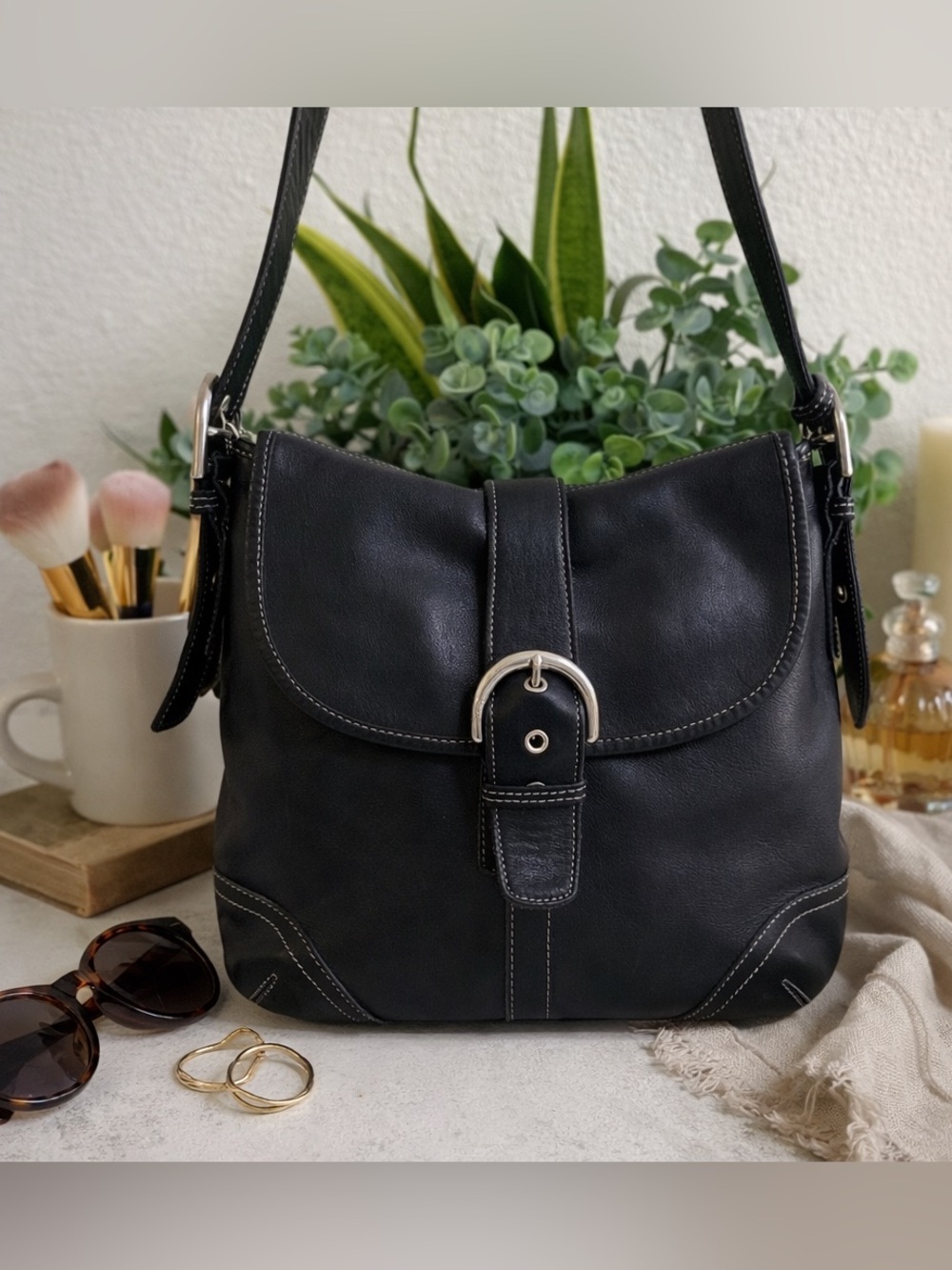 COACH VTG 9480 Soho Crossbody — Black Glove‑Tanned Leather